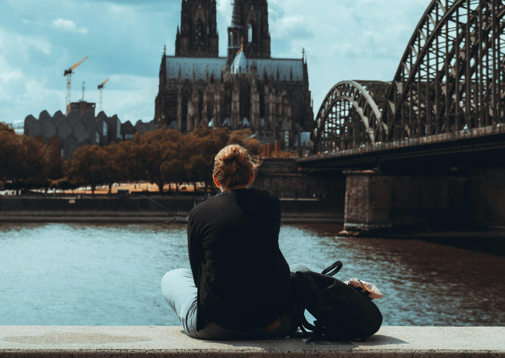 Neighborhoods of Cologne: A Guide for Students