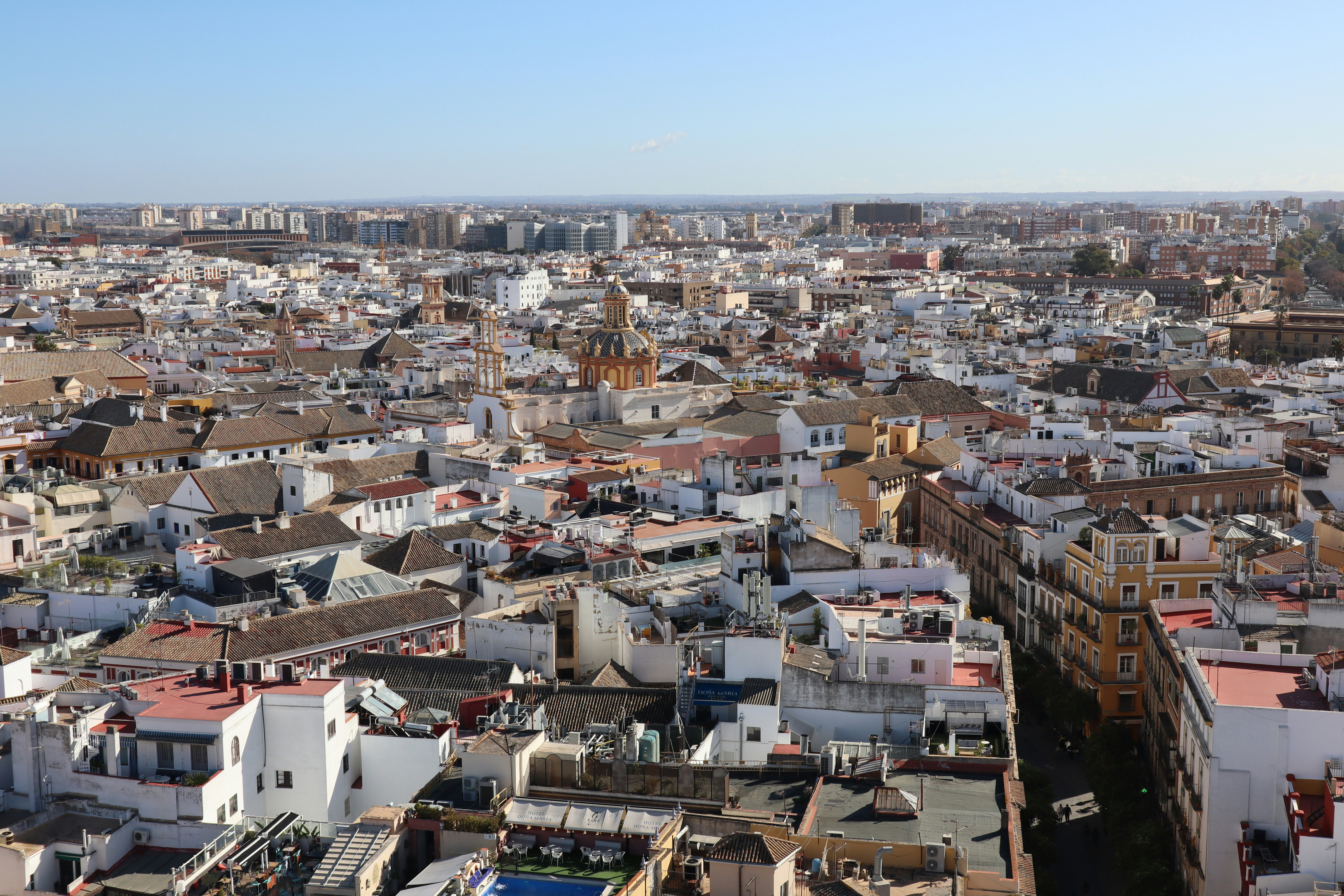 How Study Abroad Classes Strengthened My International Business & Spanish Major